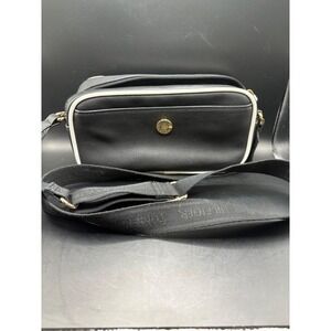 Tommy Hilfiger Camera Bag Crossbody Adjustable Strap‎ Black Purse